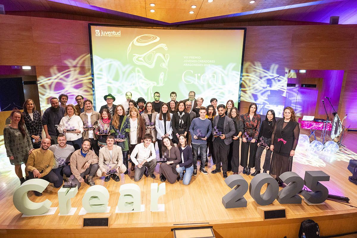 ‘Entretejidas’ y ‘Más de mil motivos’, obras ganadoras de la VIII edición de los Premios CREAR